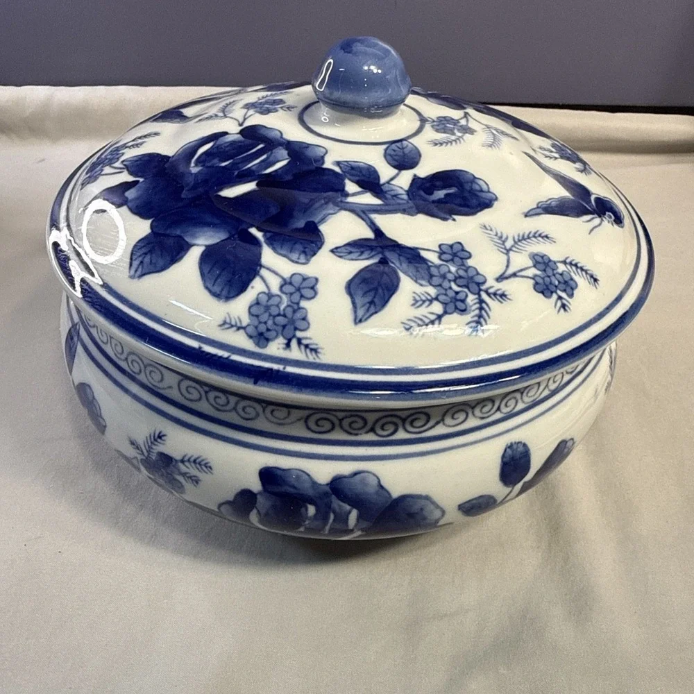Vintage Asian Lidded Serving Bowl Blue and White Chinoiserie Porcelain Tureen